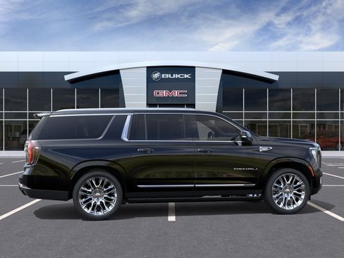 New 2026 GMC Yukon XL Denali AWD/4WD image 5