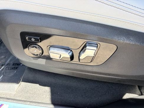 Certified 2026 BMW X5 sDrive40i w/ M Sport Package RWD image 23