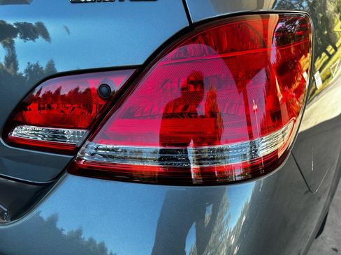 Used 2006 Toyota Avalon Limited FWD image 6