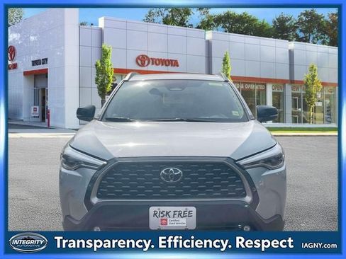 Certified 2025 Toyota Corolla Cross XLE AWD/4WD image 2