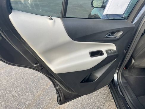 Used 2022 Chevrolet Equinox LS w/ LS Convenience Package image 20