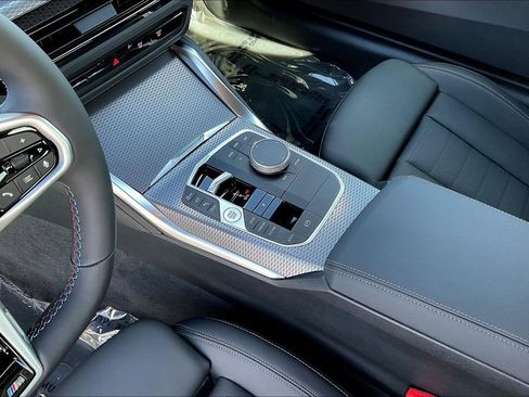 New 2026 BMW 440i xDrive Coupe w/ Premium Package AWD/4WD image 18