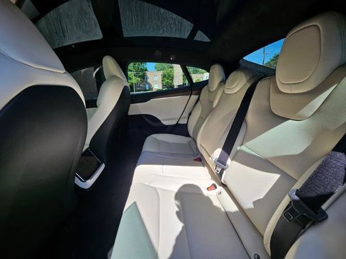 Used 2022 Tesla Model S AWD/4WD image 61
