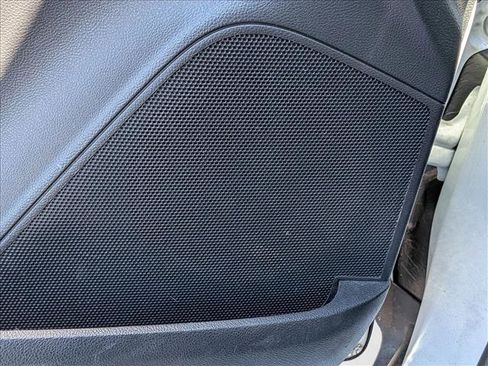 Used 2020 Chevrolet Trax LT image 15