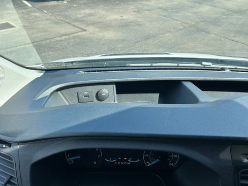 New 2025 Ford Transit 350 350 Low Roof image 29