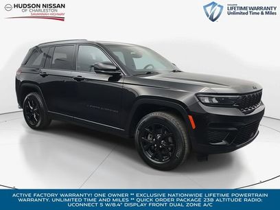 Used 2024 Jeep Grand Cherokee Altitude