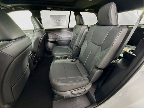 New 2026 Lexus TX 350 AWD image 17