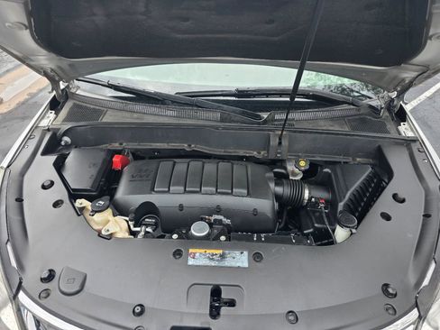 Used 2017 Chevrolet Traverse LS image 20