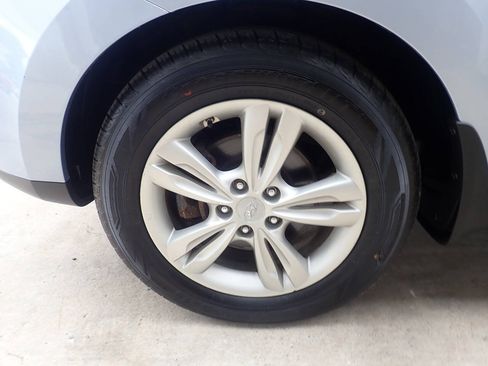 Used 2012 Hyundai Tucson GLS AWD/4WD image 32