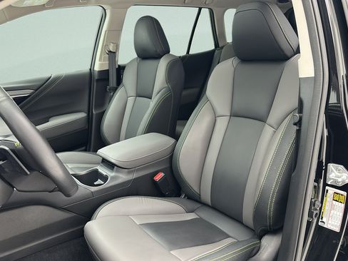 Used 2024 Subaru Outback Onyx Edition AWD/4WD image 14