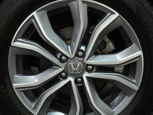 Used 2022 Honda CR-V Touring image 11