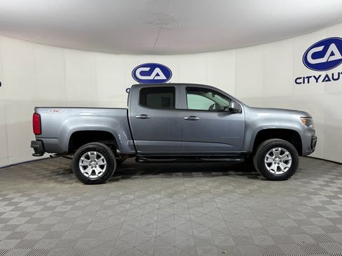 Used 2022 Chevrolet Colorado LT w/ LT Convenience Package image 3
