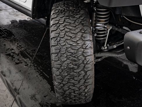 Used 2020 Jeep Wrangler Unlimited Rubicon image 39