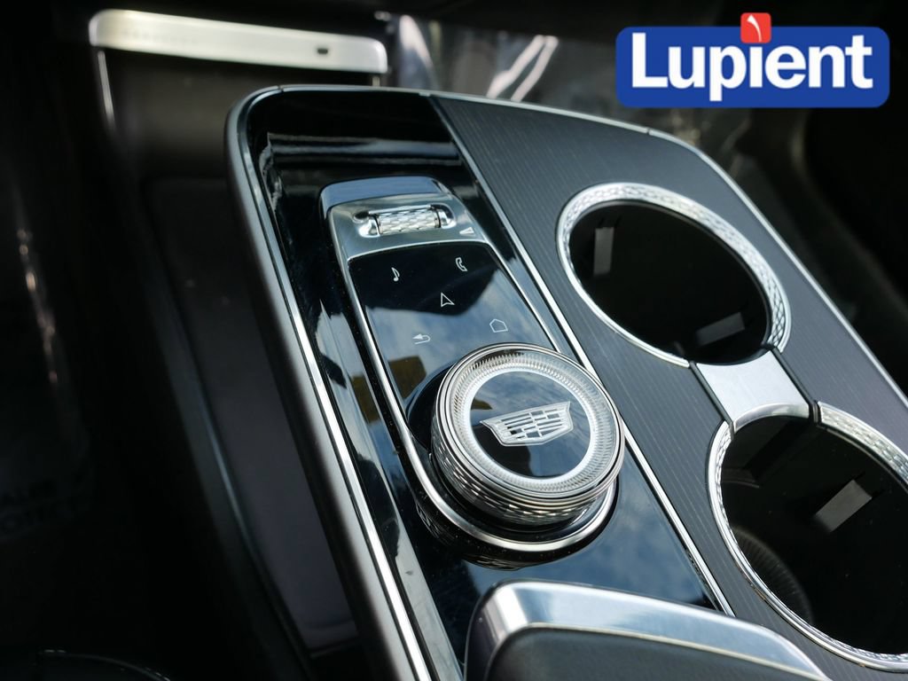 Used 2024 Cadillac Lyriq Sport AWD/4WD image 28