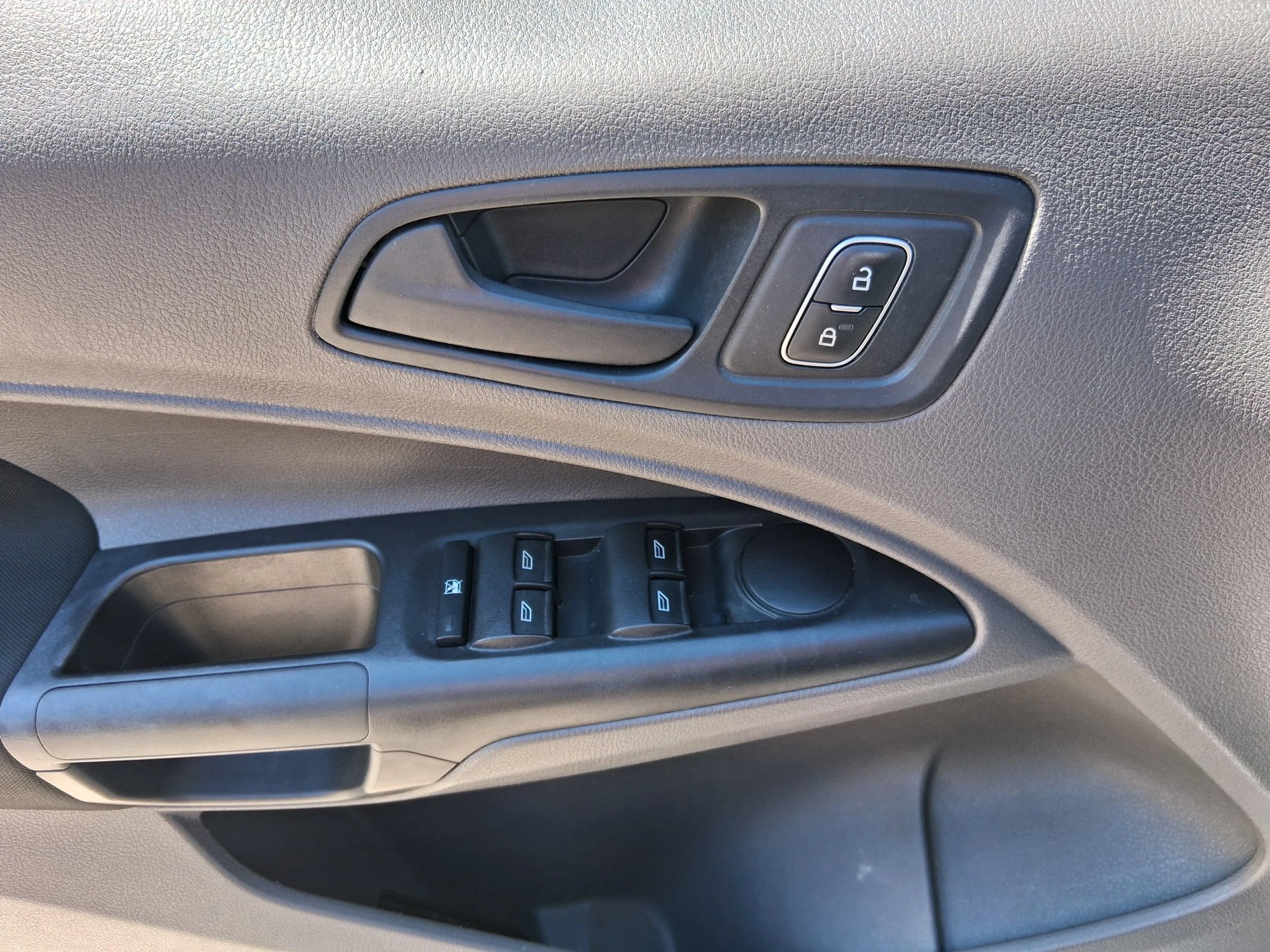 Used 2019 Ford Transit Connect XL FWD image 23