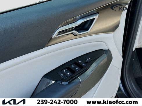 Certified 2023 Kia Sportage EX image 21
