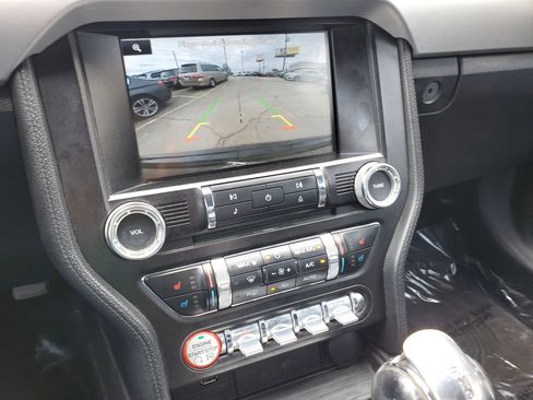 Used 2015 Ford Mustang Premium RWD image 38