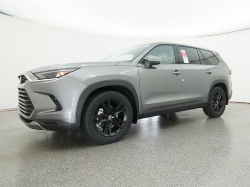 New 2026 Toyota Grand Highlander Limited image 50