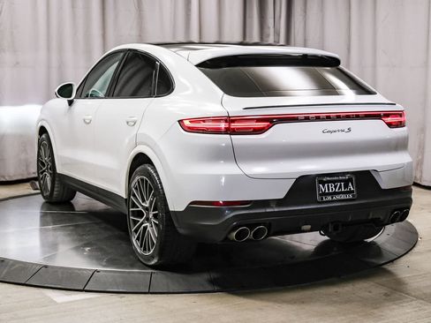 Used 2020 Porsche Cayenne S AWD/4WD image 2
