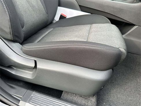 New 2026 Nissan Rogue SV image 9