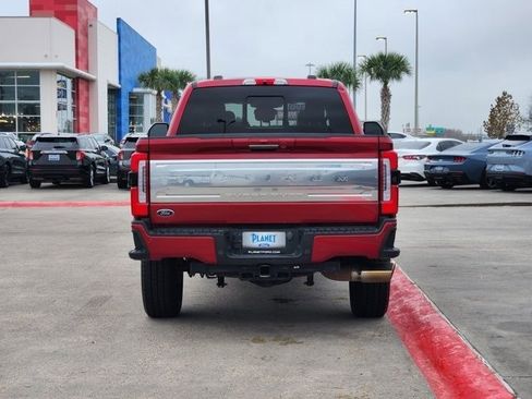Used 2024 Ford F250 Platinum w/ FX4 Off-Road Package image 6