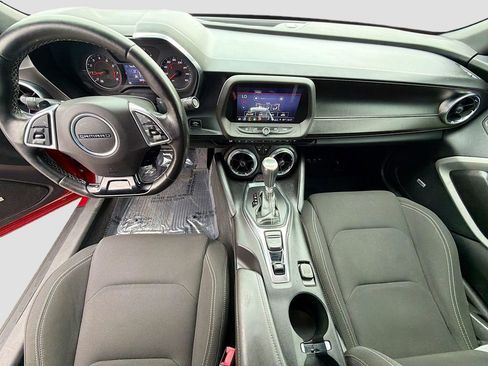 Used 2021 Chevrolet Camaro LT w/ Technology Package RWD image 14