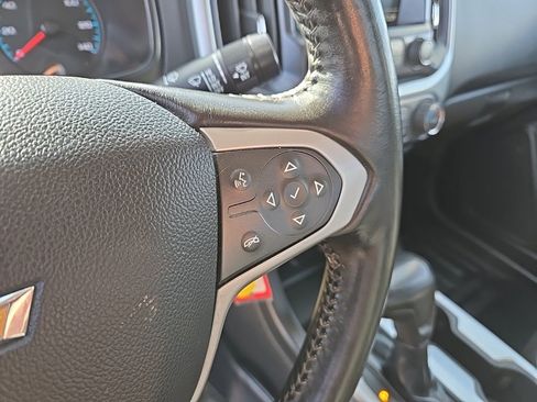 Used 2021 Chevrolet Colorado LT w/ Fleet Safety Package image 23