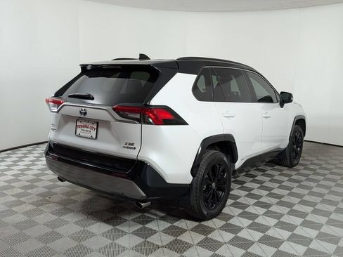 Used 2024 Toyota RAV4 XSE AWD/4WD image 3