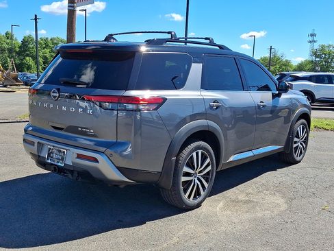 Certified 2023 Nissan Pathfinder Platinum AWD/4WD image 7