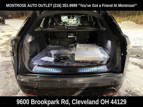 New 2026 Land Rover Range Rover Velar Dynamic SE image 36