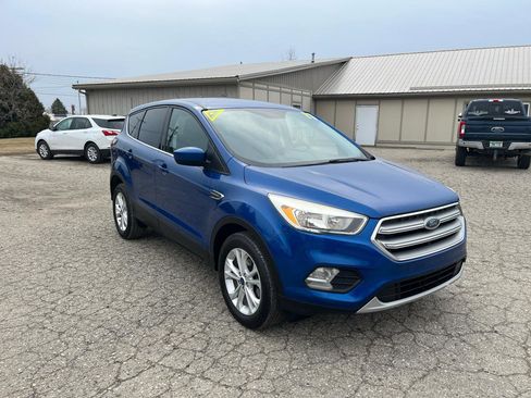 Used 2017 Ford Escape SE image 7