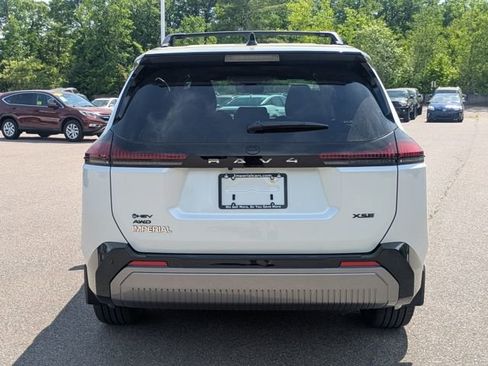 New 2026 Toyota RAV4 XSE AWD/4WD image 4