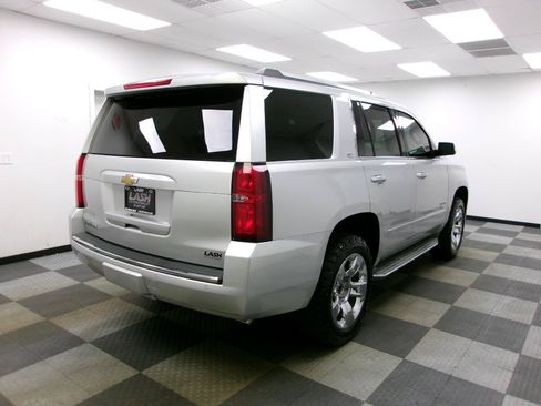 Used 2015 Chevrolet Tahoe LTZ AWD/4WD image 16