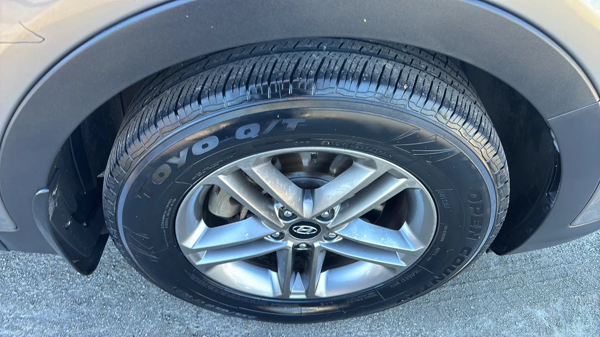 Used 2018 Hyundai Santa Fe Sport FWD image 48