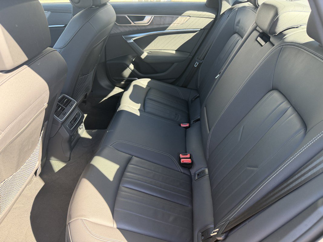 Used 2024 Audi A6 Premium Plus w/ Premium Plus Package AWD/4WD image 16