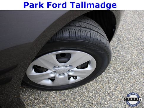 Used 2018 Kia Forte LX image 26