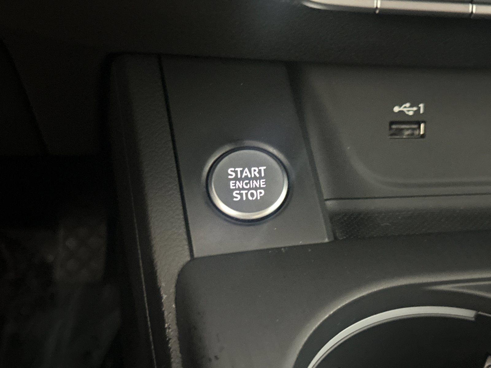 Used 2019 Audi A4 2.0T Premium w/ Convenience Package FWD image 20