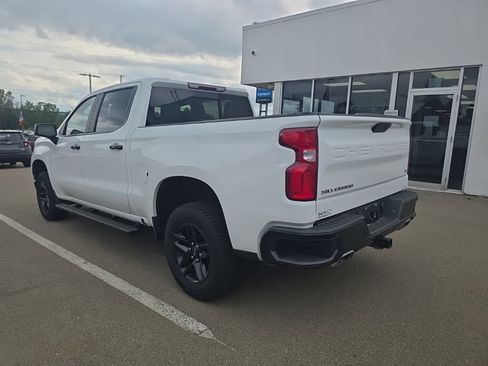 Used 2021 Chevrolet Silverado 1500 LT Trail Boss w/ Convenience Package II AWD/4WD image 10