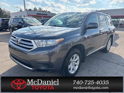 Used 2011 Toyota Highlander 2WD w/ Cold Weather Pkg