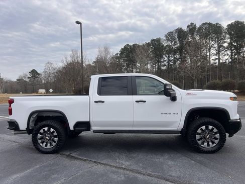 New 2026 Chevrolet Silverado 2500 Custom w/ Custom Value Package image 22