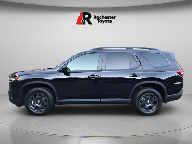 Used 2026 Honda Pilot TrailSport image 4