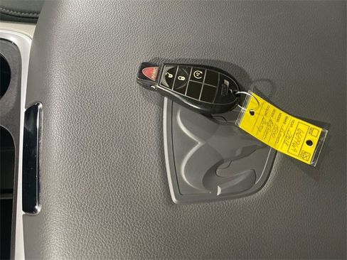 Used 2018 RAM 1500 Big Horn image 21