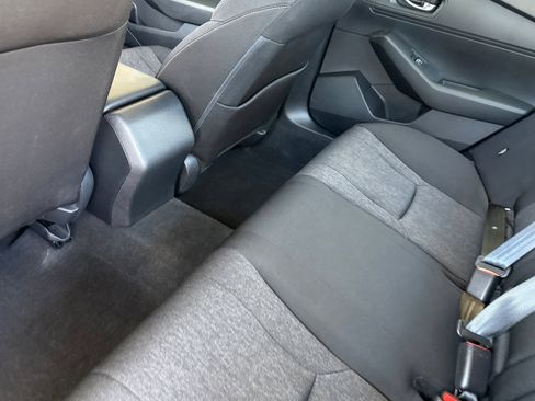 Certified 2023 Honda Accord EX image 24