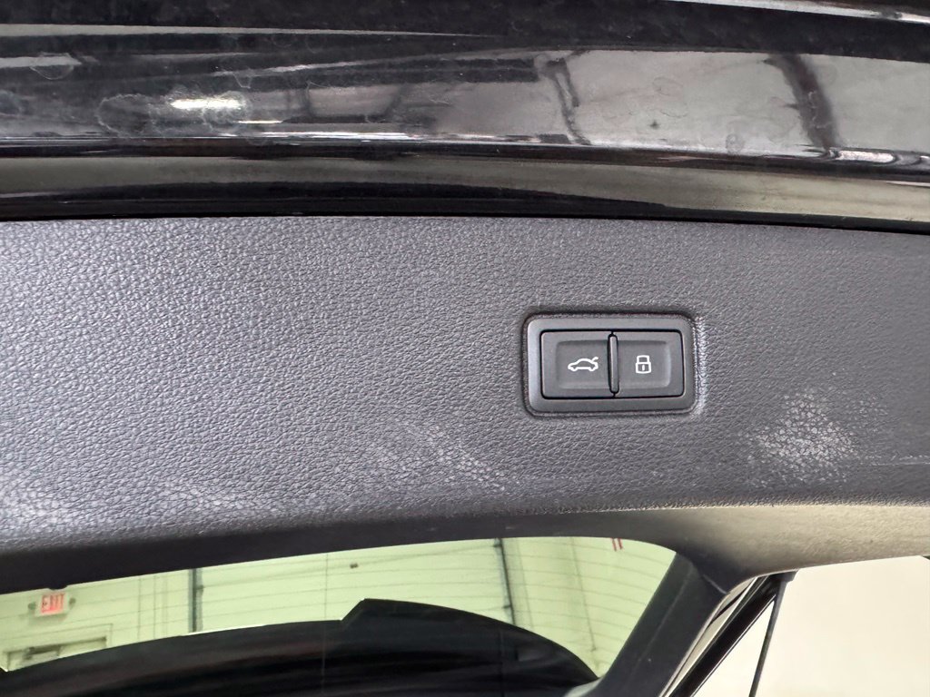 Used 2023 Audi SQ7 Premium Plus AWD/4WD image 42