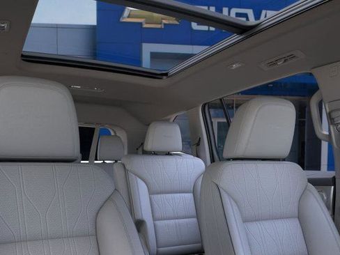 New 2026 Buick Enclave Avenir w/ Super Cruise Package image 24