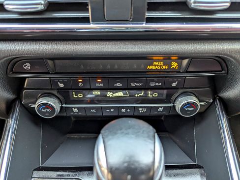 Used 2023 MAZDA CX-9 Carbon Edition image 23