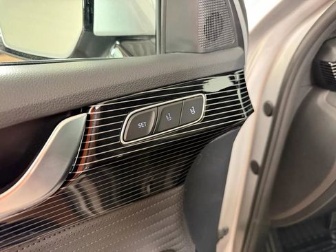 Used 2024 Hyundai Palisade Calligraphy AWD/4WD image 17