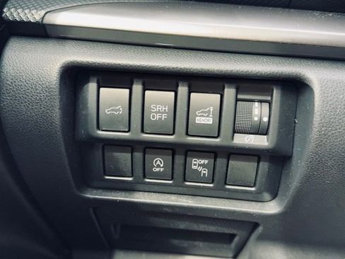 Used 2022 Subaru Forester Premium image 30