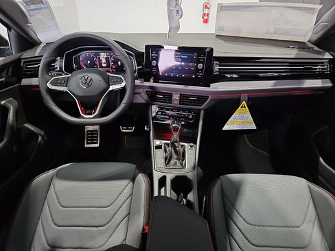 New 2026 Volkswagen Jetta GLI Autobahn FWD image 9