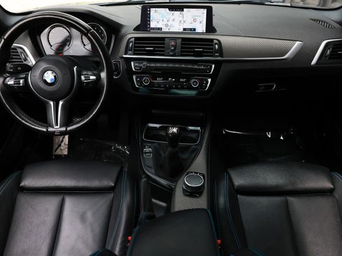 Used 2018 BMW M2 RWD image 2